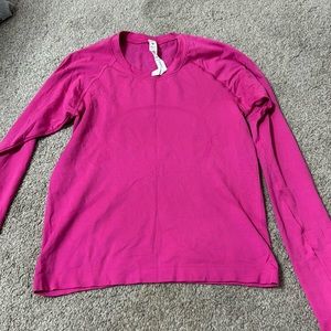 Women's lululemon size 6